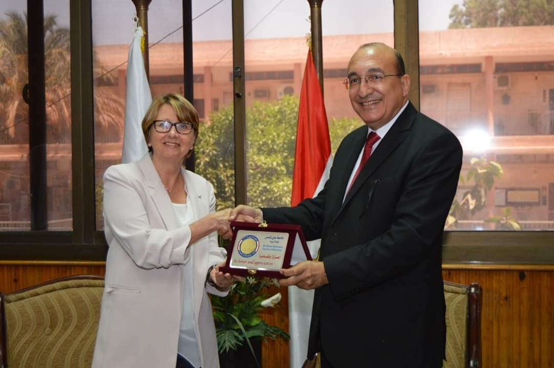 زيارة سفيرة فنلندا فى مصر لكلية التربية جامعة عين شمس أكاديمية